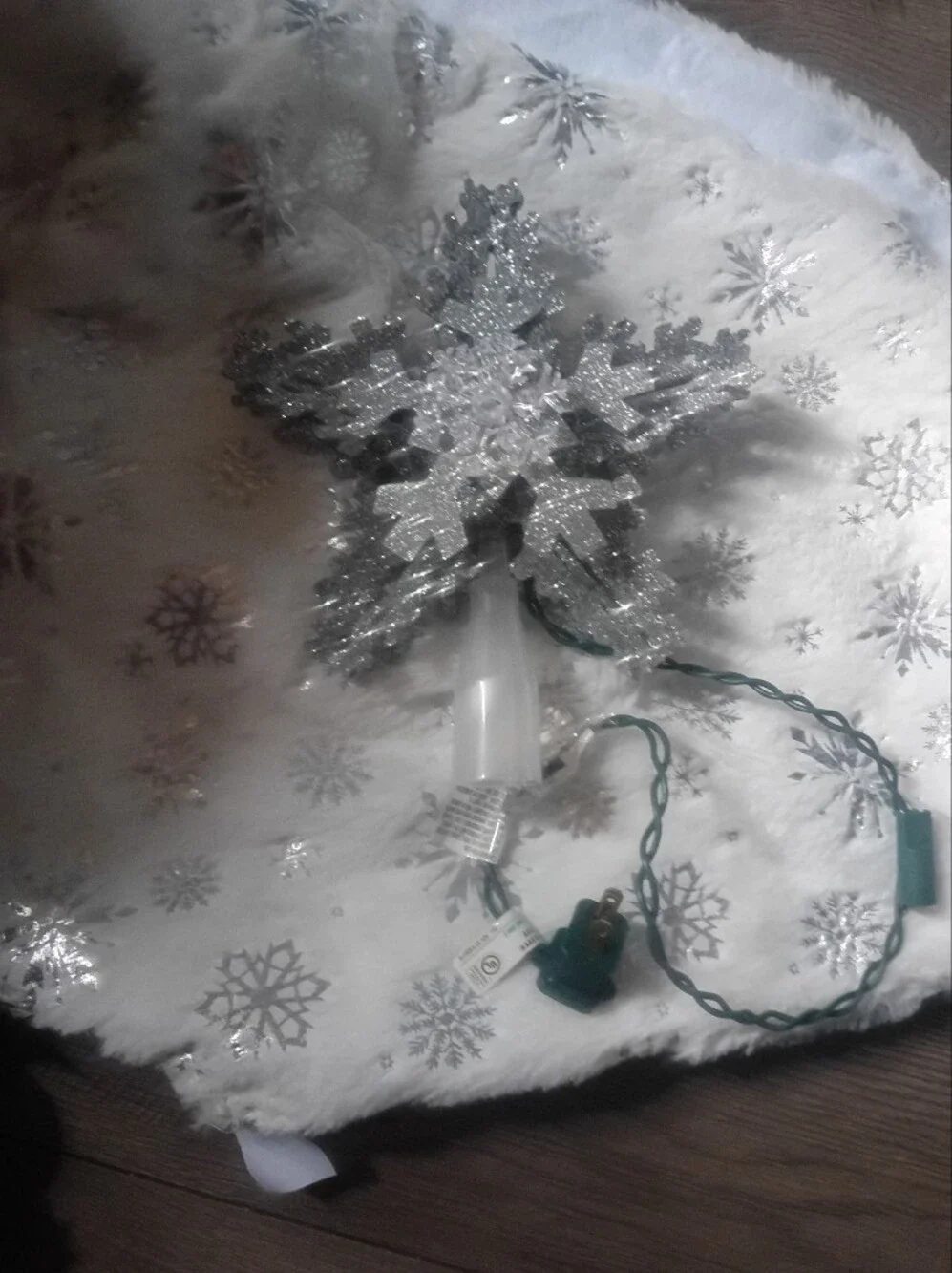 Silver Glitter Snowflake Tree Topper - Holiday Home Decor